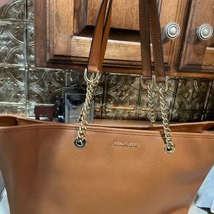 Michael Kors tote